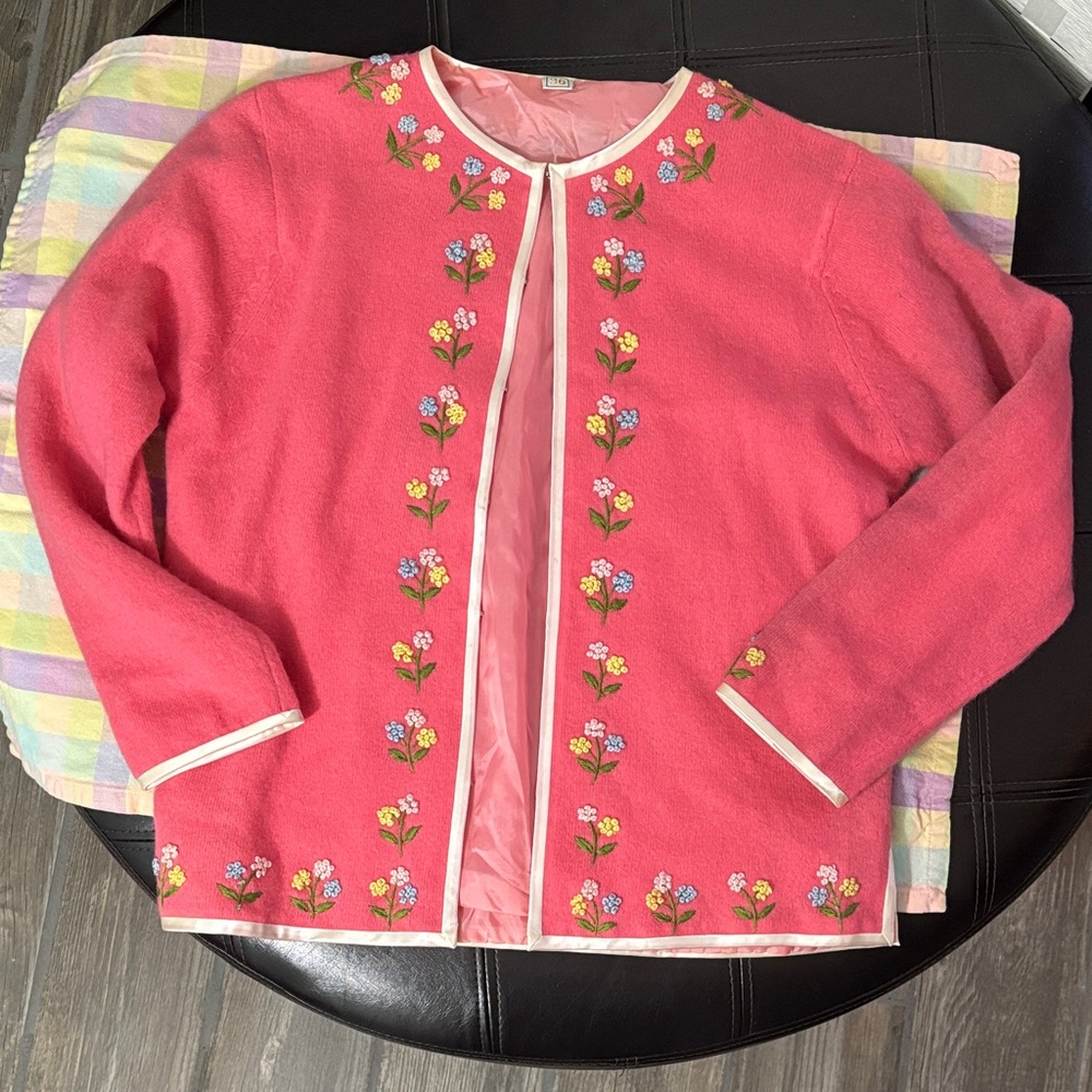 Floral Embroidered Pink Cardigan